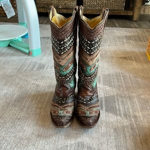 Corral Boots Size 7